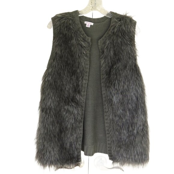 Xhilaration Gray Faux Fur Vest............625 - Picture 1 of 7
